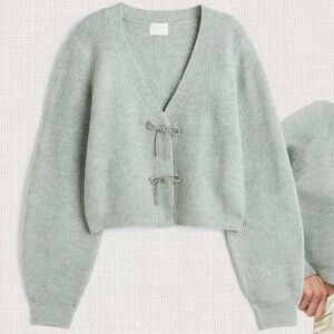 H&M Cropped Rhinestone Bow Sweater Cardigan